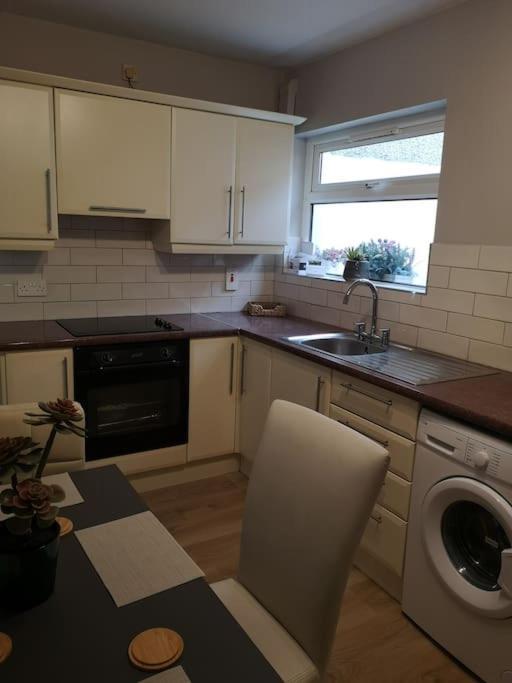 Gaeltacht Quarter Cosy Home Belfast Zewnętrze zdjęcie